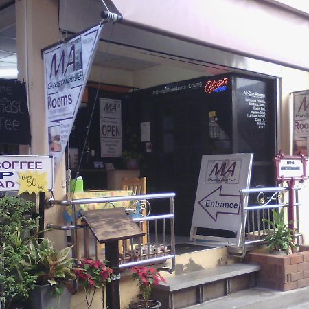 M & A Guesthouse Hua Hin Exterior foto