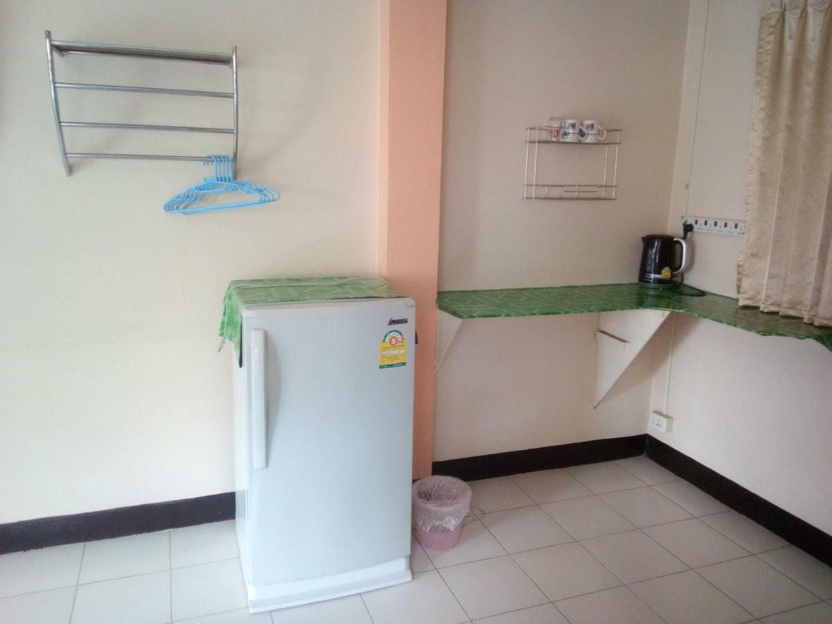M & A Guesthouse Hua Hin Exterior foto