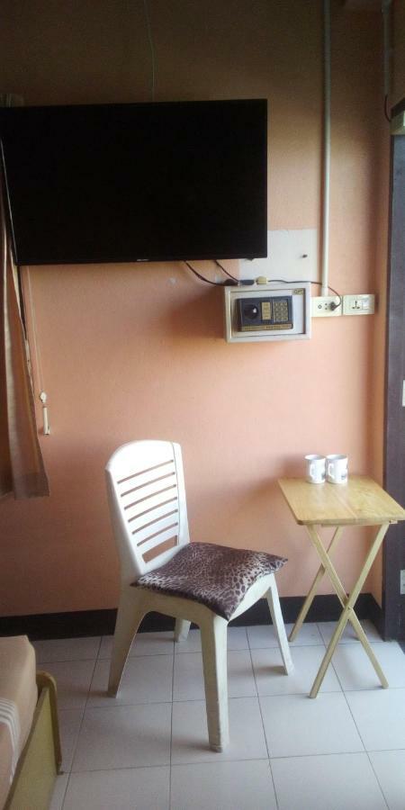 M & A Guesthouse Hua Hin Exterior foto