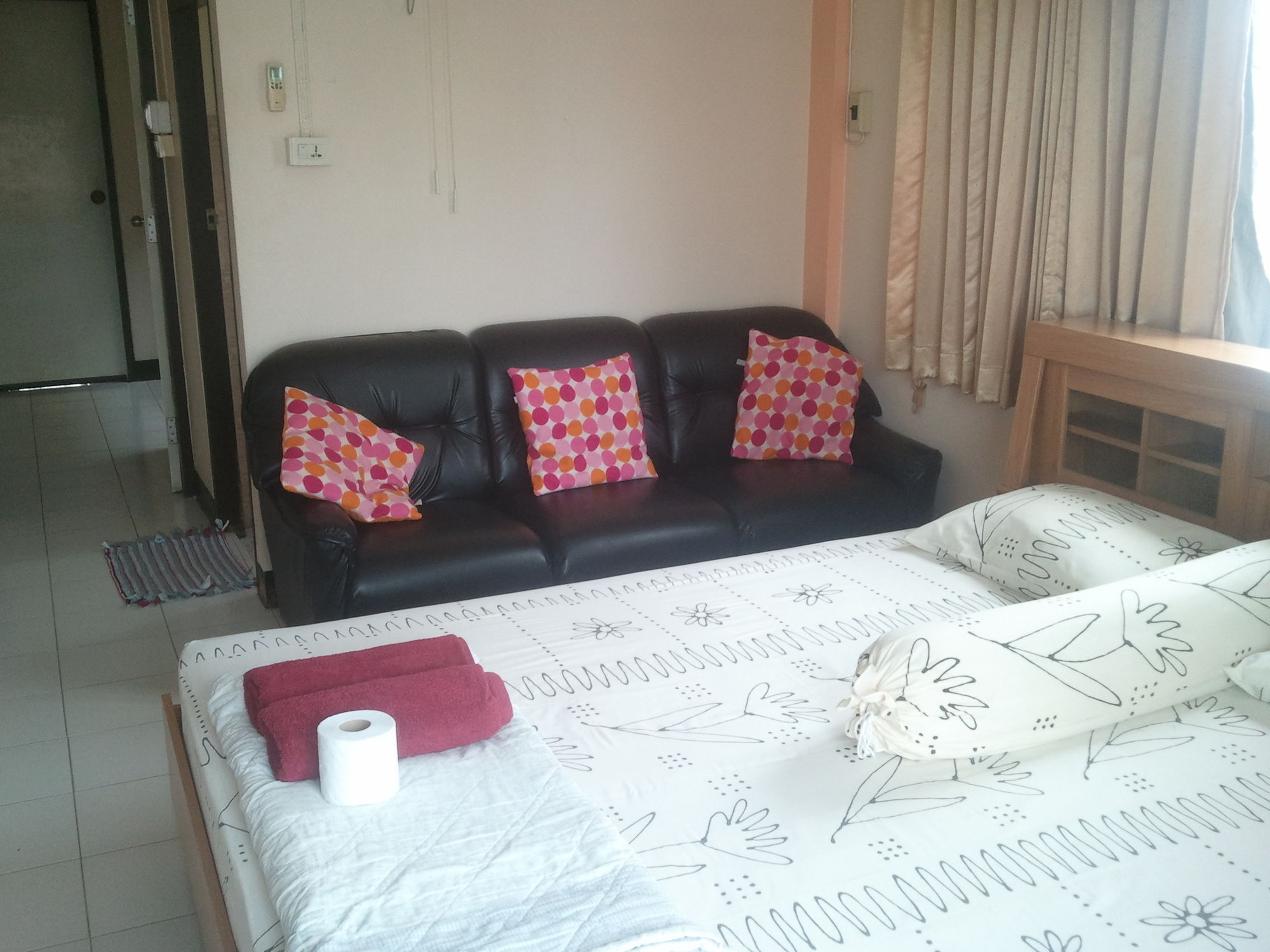 M & A Guesthouse Hua Hin Exterior foto